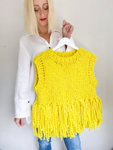Load image into Gallery viewer, Loopy Mango Fringe Chunky Vest
