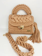 Carica l&#39;immagine nel visualizzatore di Gallery, Lili Women&#39;s Crochet Handbag
