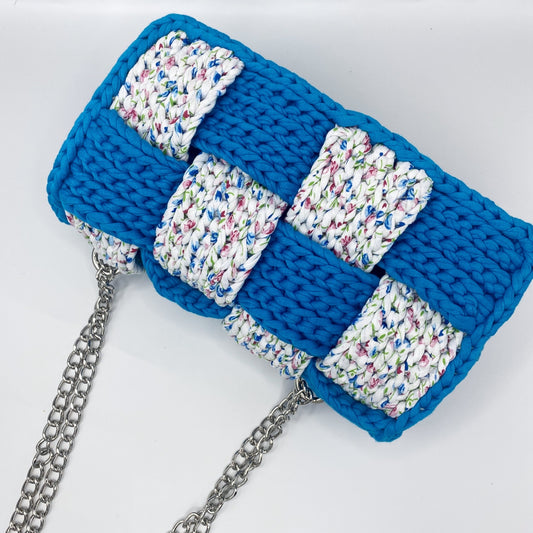 Divina limited edition flowers